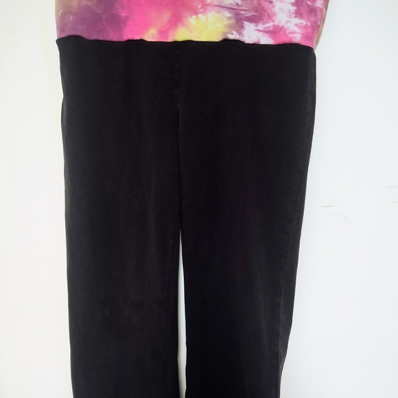 Victoria's Secret Pants - Picture 6 of 12